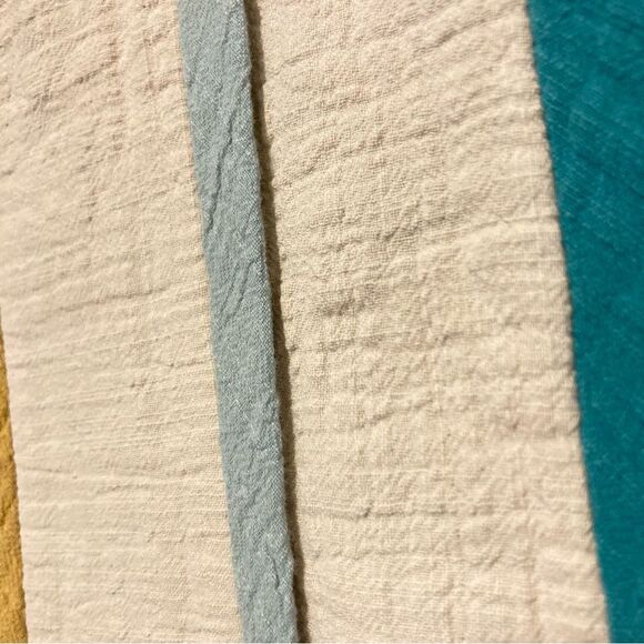 RAINBOW Wall Hanging Tapestry with Wool Yarn Fringe Hanging Hooks 45 x 22 inches - Picture 5 of 10